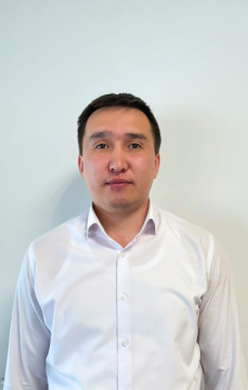 Уздембаев Даурен